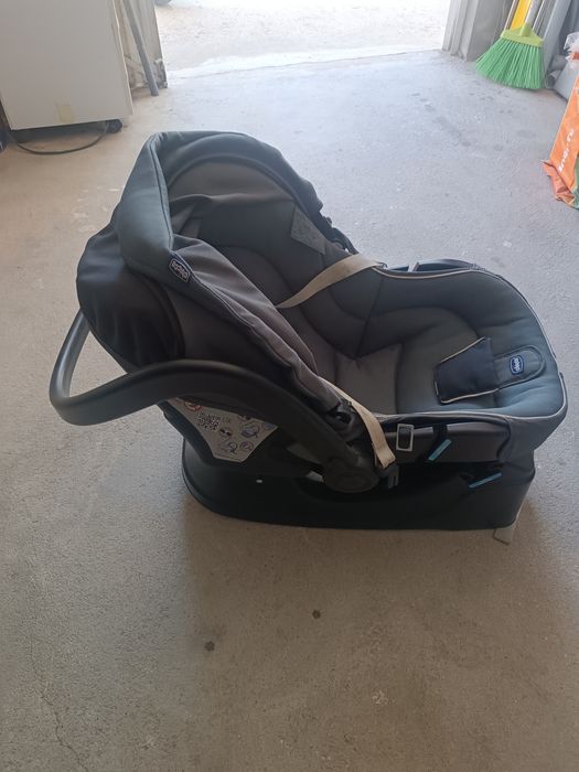 Carrinho de bebé  Chico + baby cock + alcofa