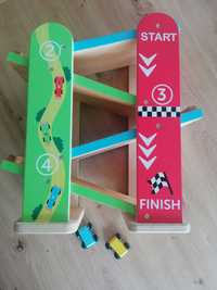 Drewniany tor wyścigowy dla dzieci