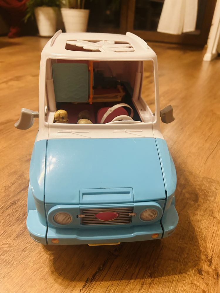 Camper Barbie pieski