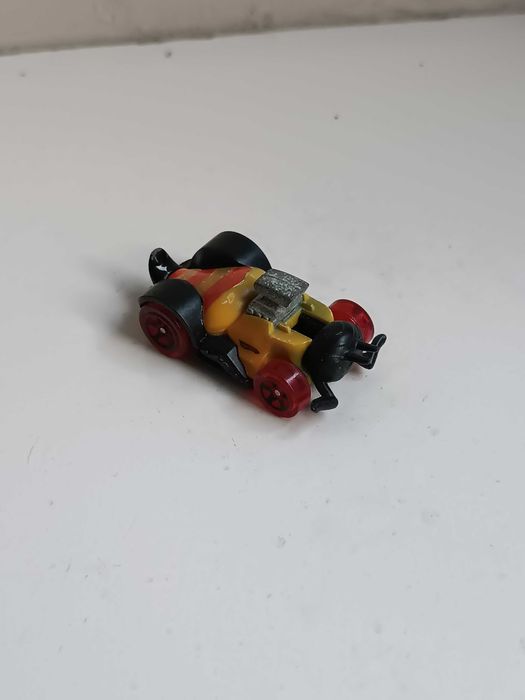 Hot Wheels Buzzkill robak żuk osa pszczoła Samochodziki resoraki autko