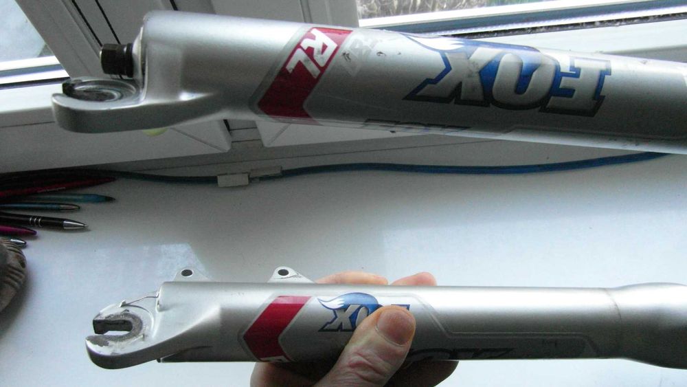 FOX Amortyzator przedni 26 cali koło -Widelec FOX RL 80 mm -Amor 26_IS