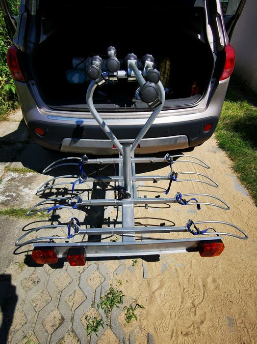 Bagażnik 4 rowery na hak samochodowy.