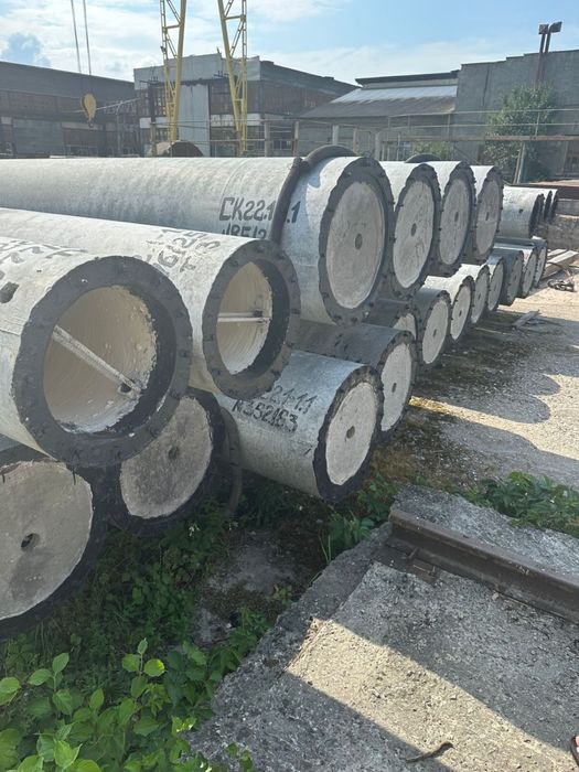 Вантажні перевезення самоскид-маніпулятор