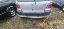 Zderzak tylny tył Toyota Yaris I 2002r 199