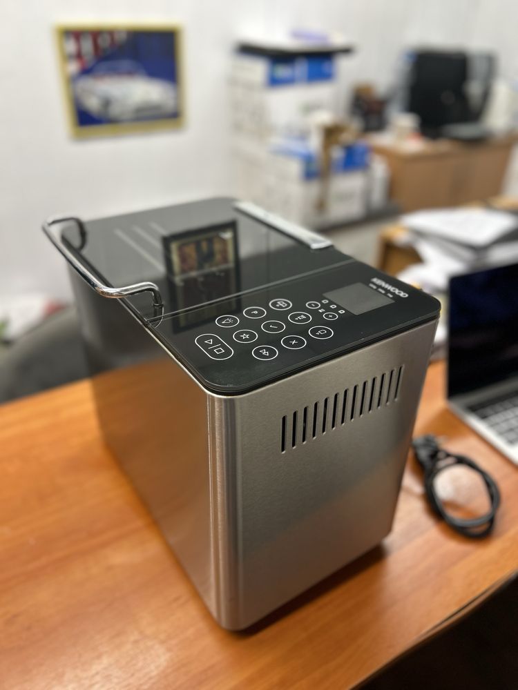 Хлібопіч Kenwood BM450