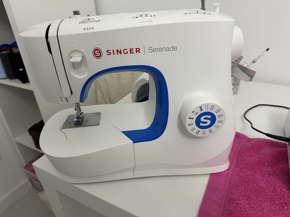 Maquina costura Singer