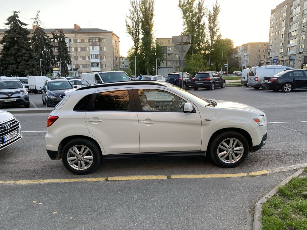 Mitsubishi ASX.         Outlander Sport