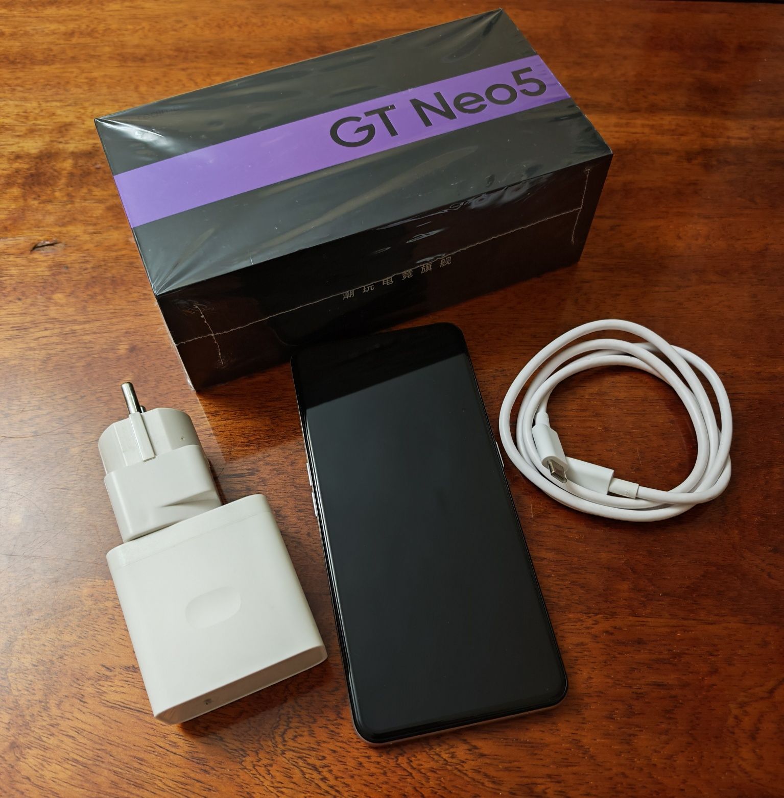 Realme GT Neo 5 (GT 3) 16/256 240W