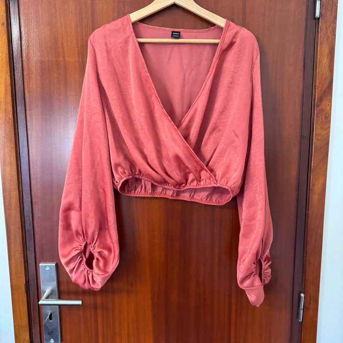 Blusa Rosada Manga Longa