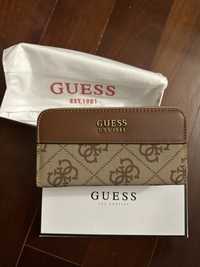 Porta moeda da GUESS