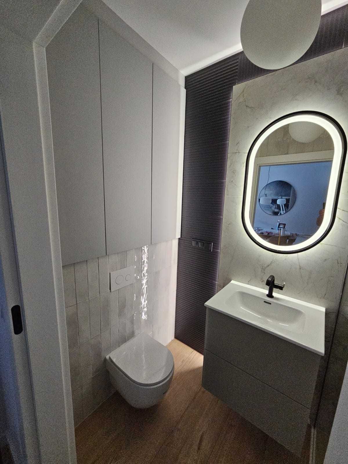 Mieszkanie , dwa pokoje , apartamentowiec, widok na las, balkon.