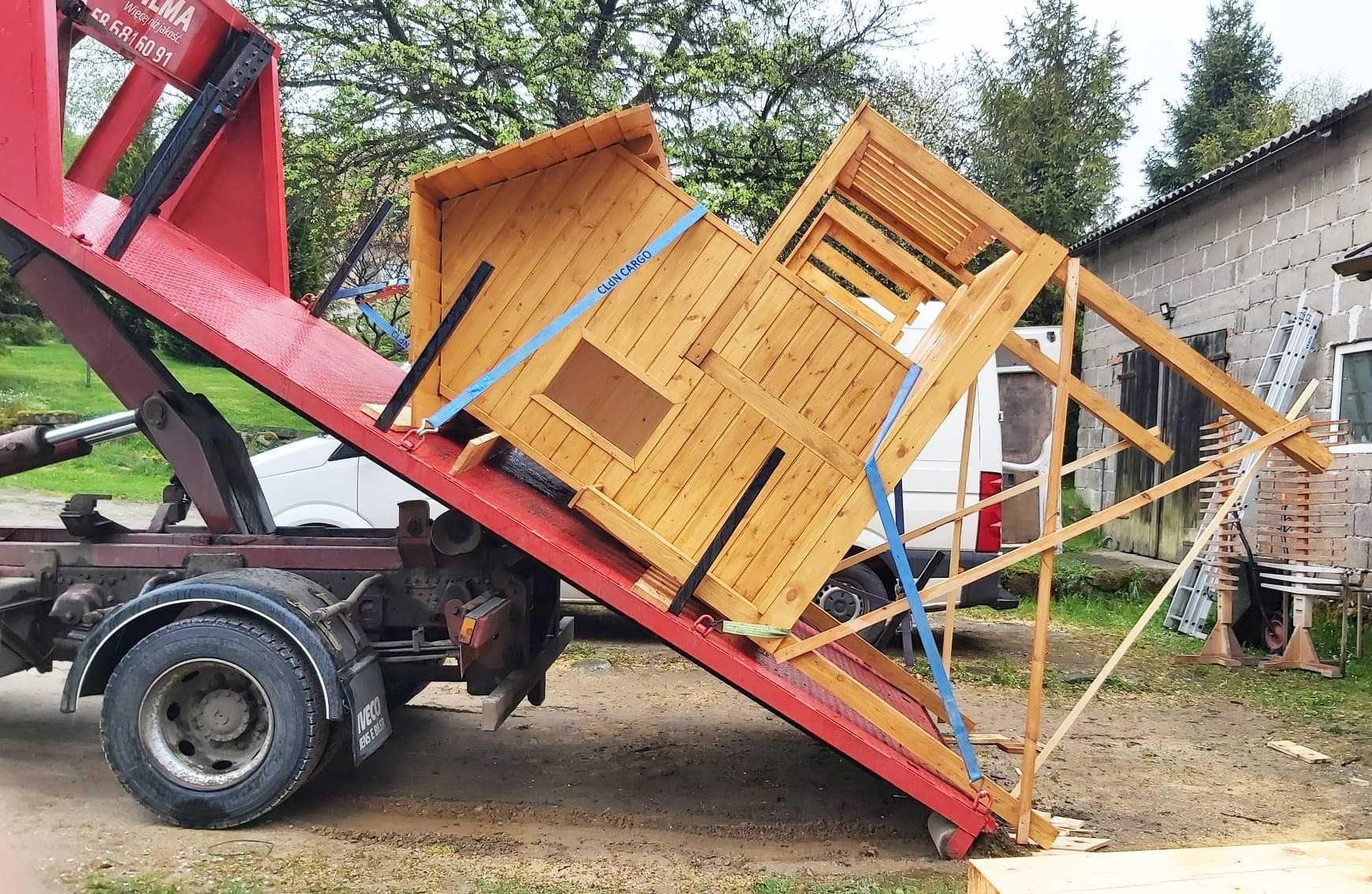 Usługi transportowe hakowcami Man TGX 26.440 i Iveco Eurocargo 120E18