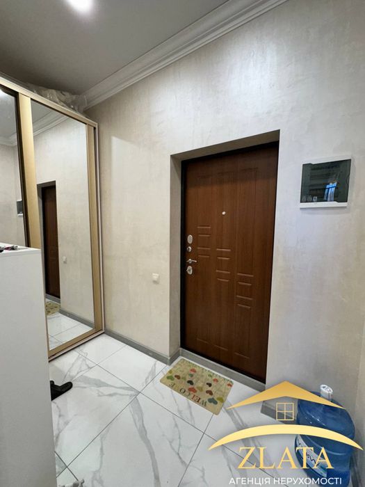 Продаж квартири-студії в ЖК Лермонтова