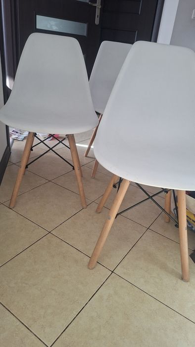 Krzesła skandynawskie zestaw 3 sztuki