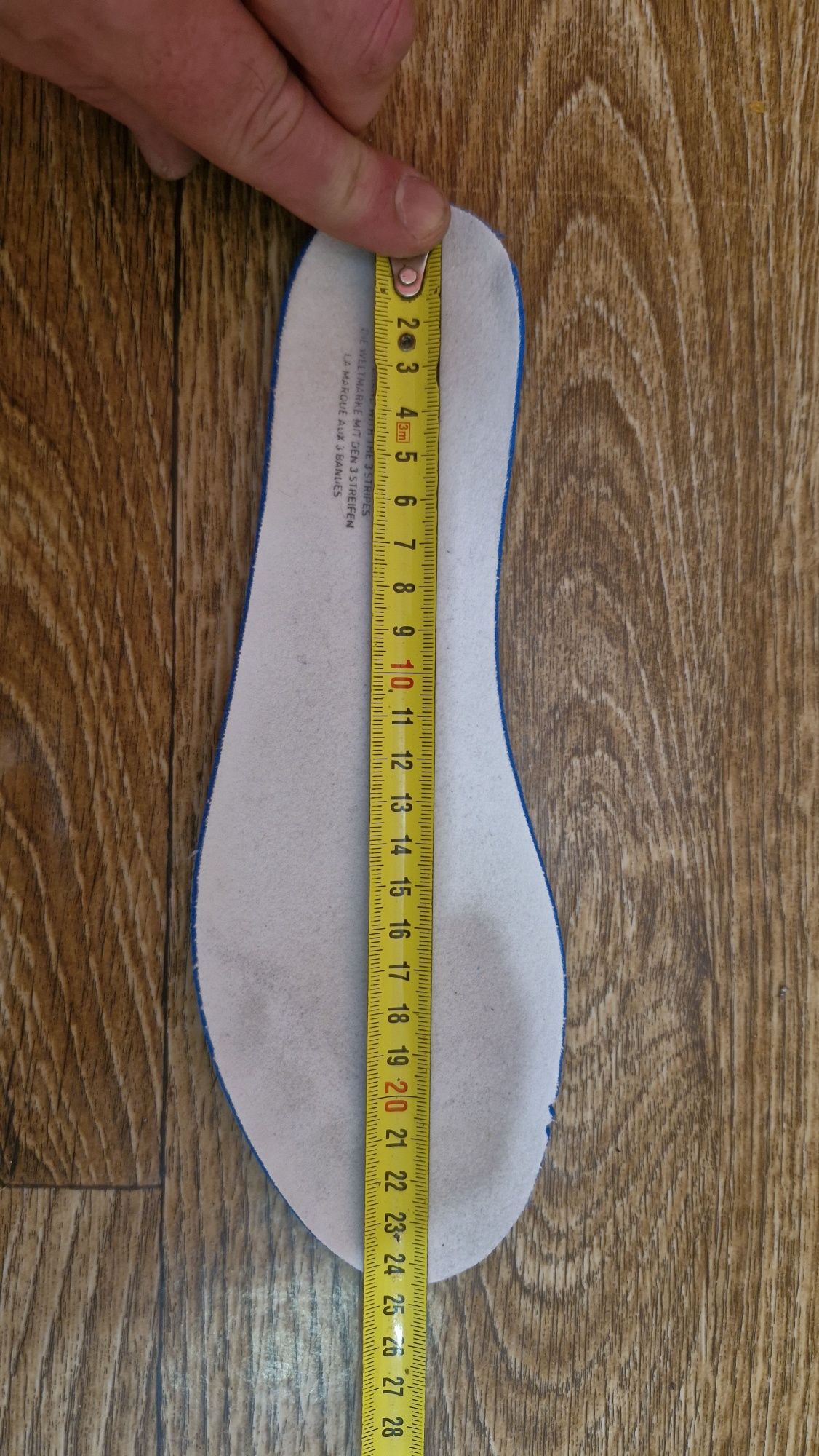 Кросівки Adidas Ozweego.Розмір 39