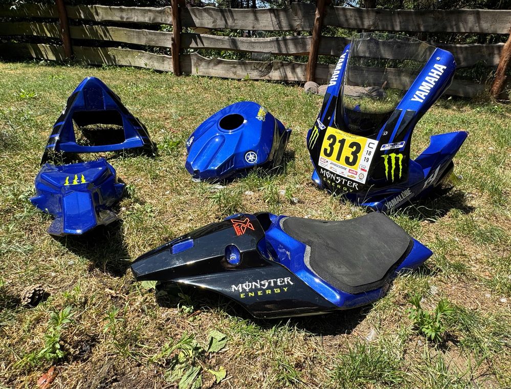 Owiewki torowe yamaha R1 rn32