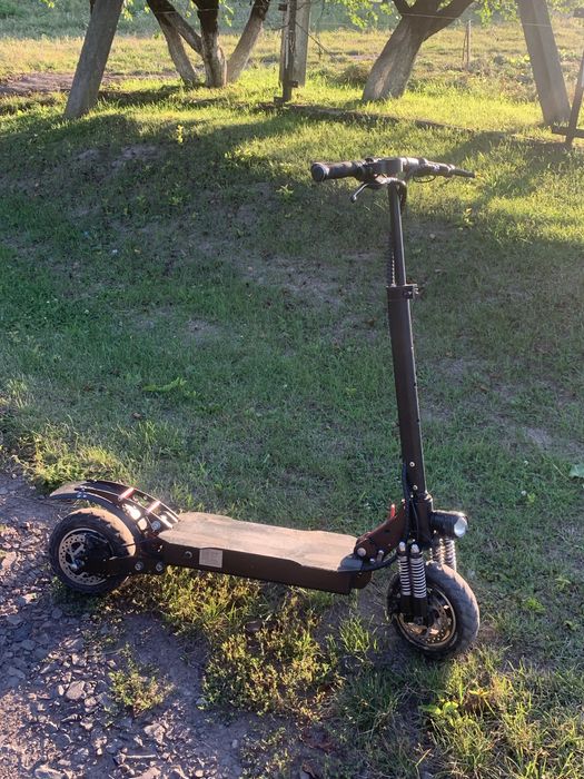 Електросамокат Tesla 1200 Терміново