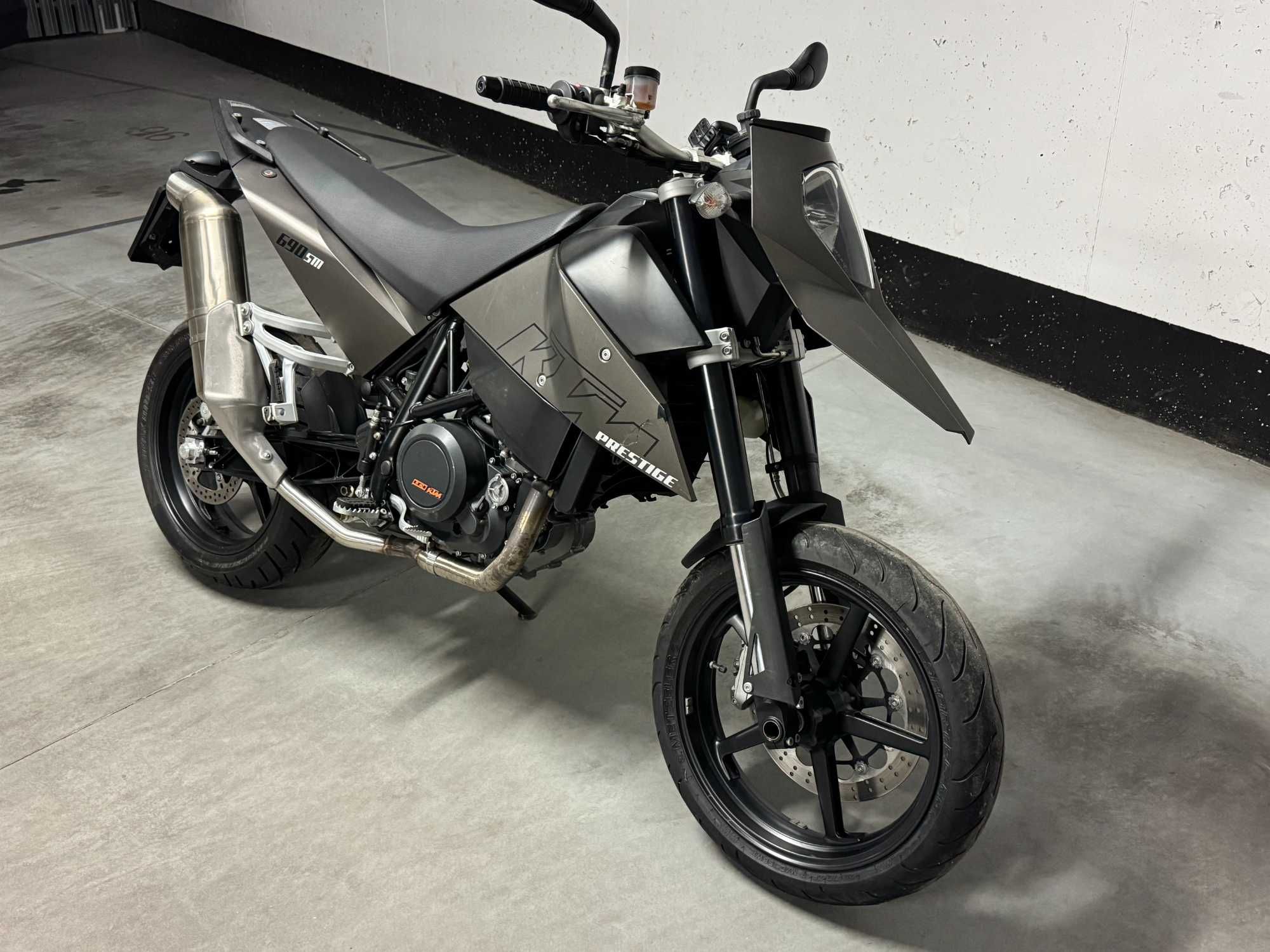 KTM 690SM Prestige, 2008, 15000km