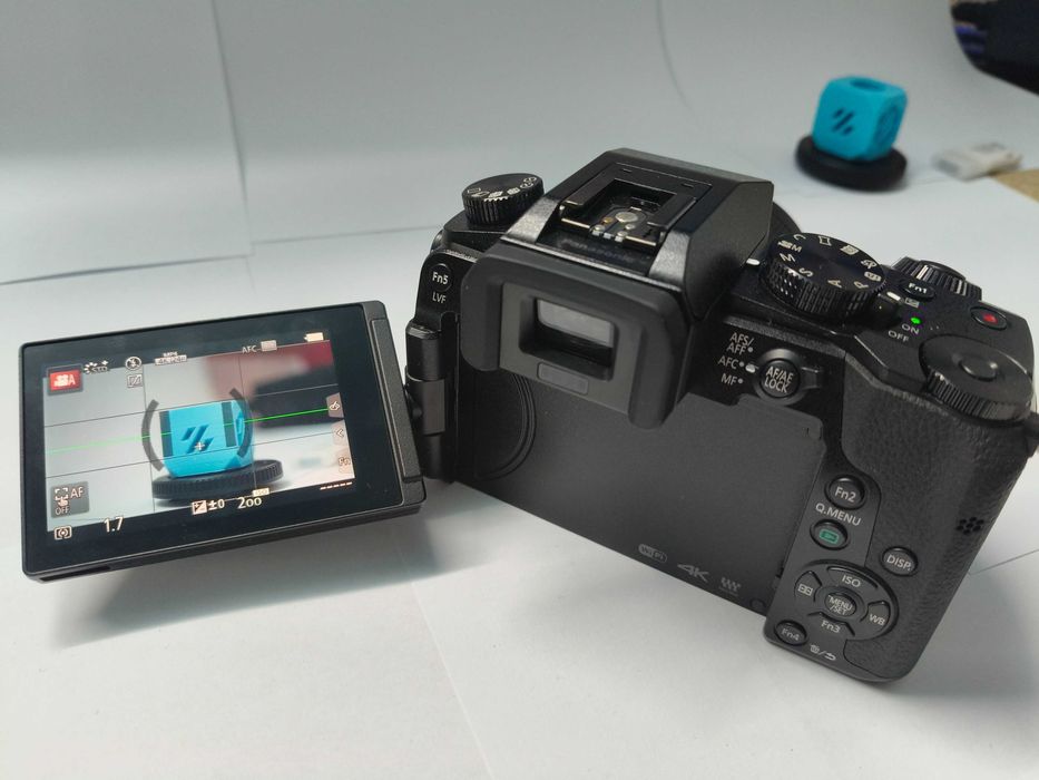 Camara Panasonic Lumix DMC-G7 4K com GARANTIA até 30/01/2027 como NOVA