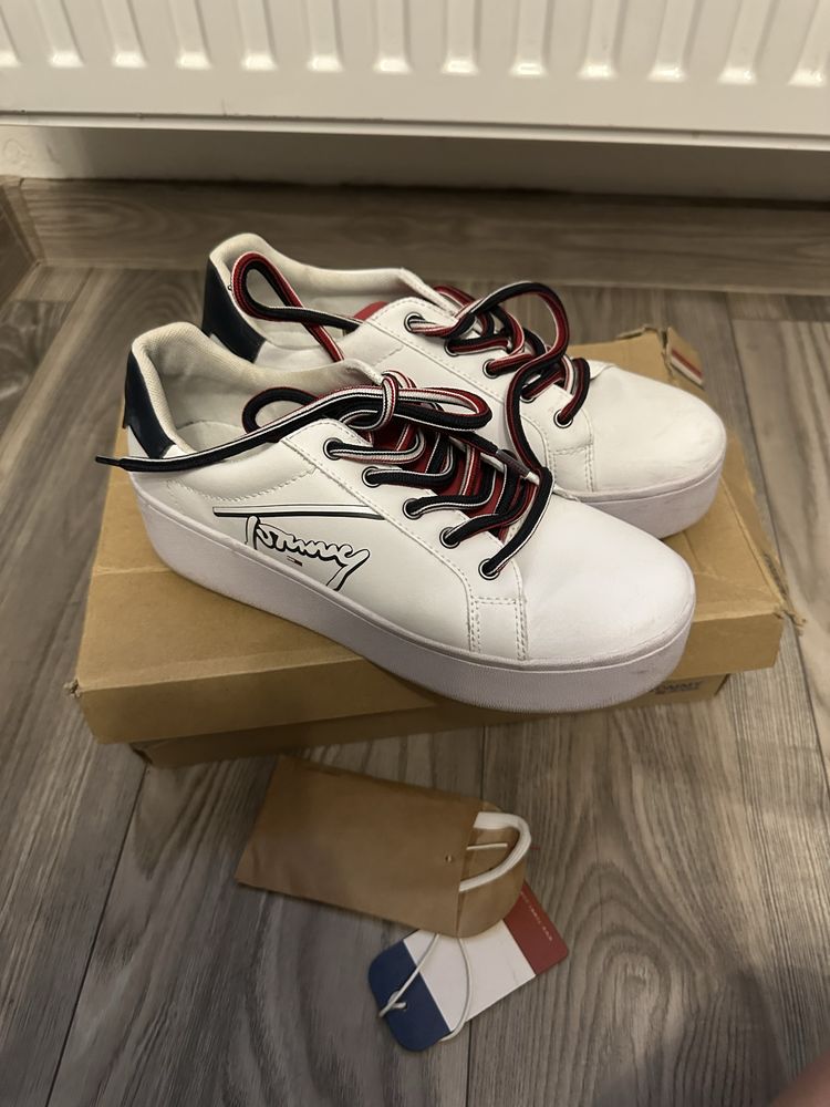 Buty sportowe tommy hilfinger