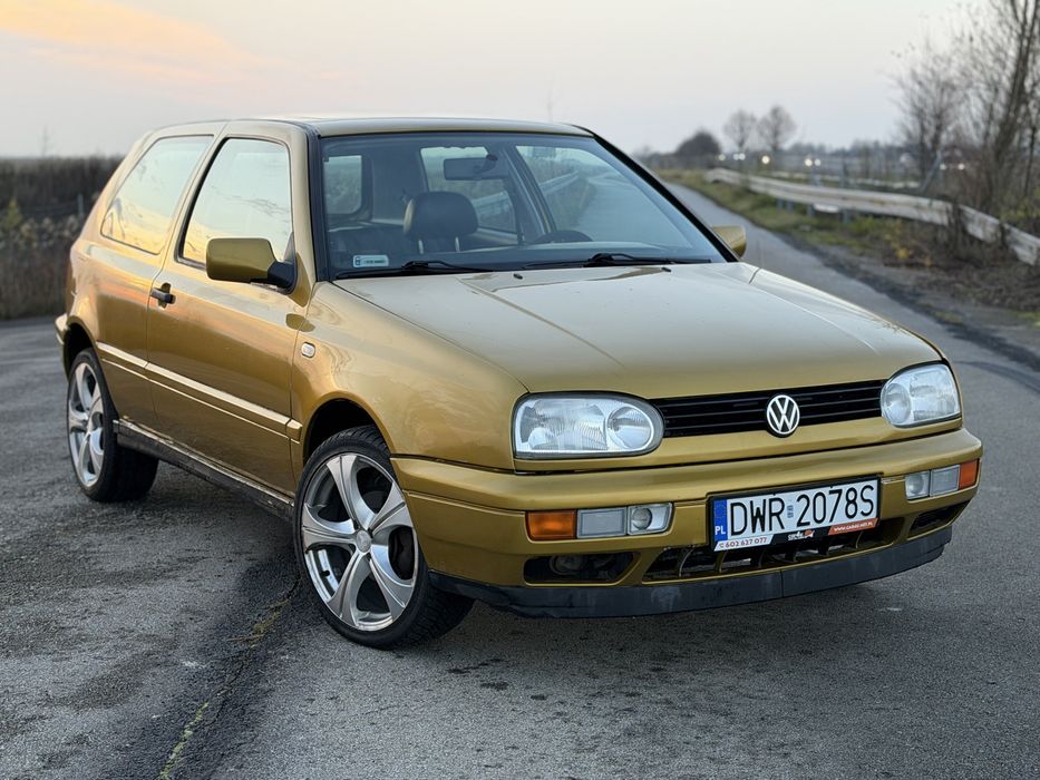 Vw golf III 3 1.8 90KM