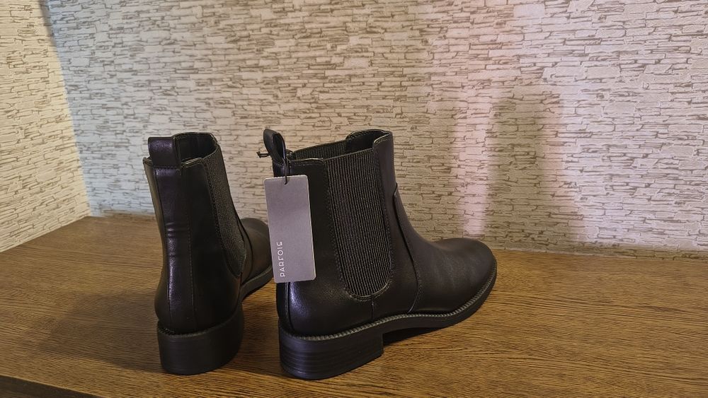 Черевики жіночі Челсі. 39 розмір.