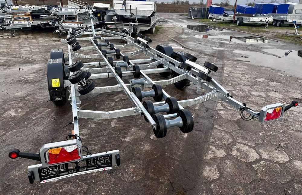 Przyczepa podłodziowa 3500DMC Lorries pod jachtPP35-8825 do 860cm!