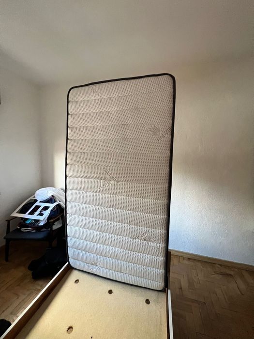 Colchão (cama para oferecer)