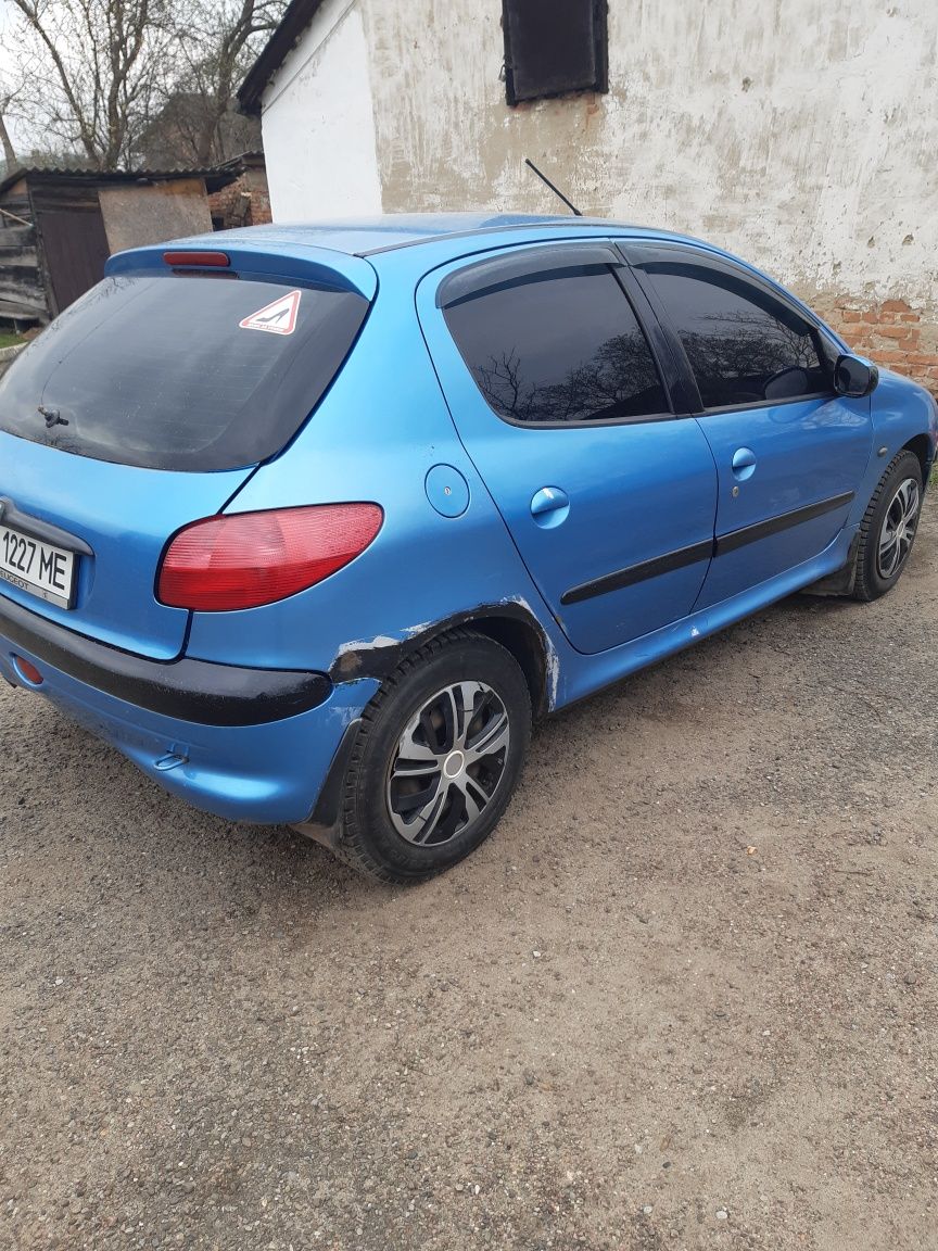 Peugeot 206.Пежо 206.Авто