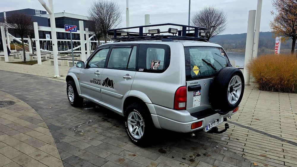 Suzuki Grand Vitara Suzuki Grand Vitara HL7 2,7 V6 4x4 Lift 2 LPG