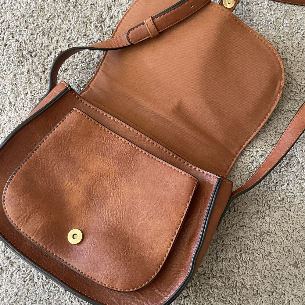 Torebka listonoszka torba typu crossbody skóra ekologiczna