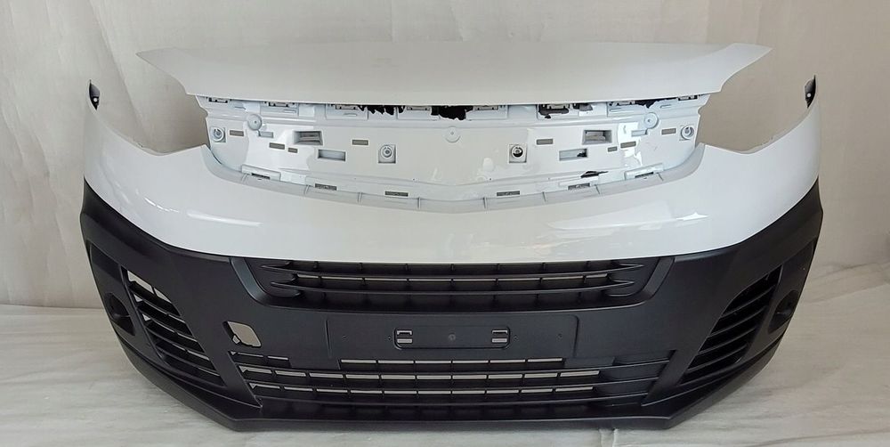 ZDERZAK PRZÓD PRZEDNI OPEL VIVARO C ZAFIRA D 2019-