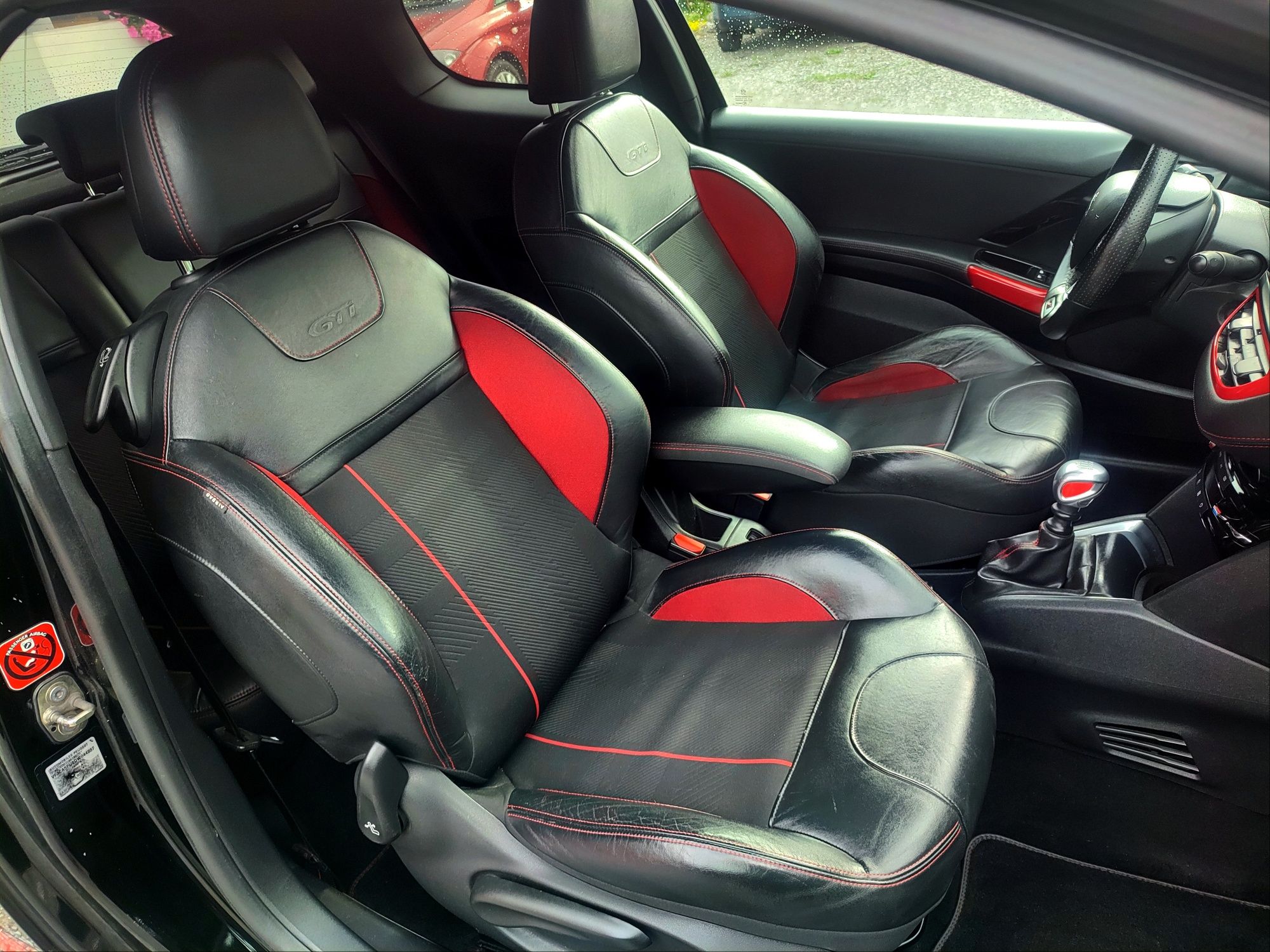 Peugeot 208 GTI . 2013 rok . Design GTI. Wydech GTI. Zamiana