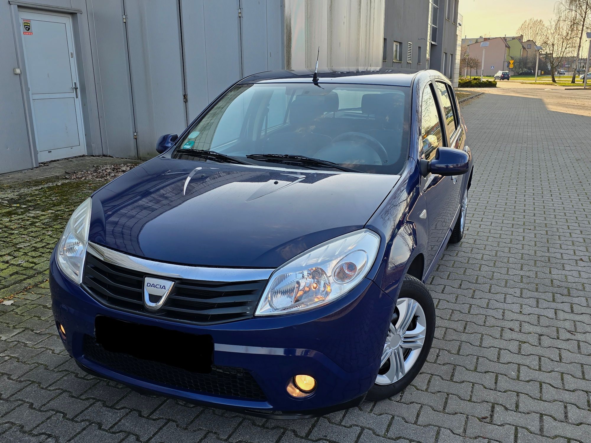 Dacia Sandero 1.4 Benzyna*Wspomaganie* Elektryka!Niski Przebieg!