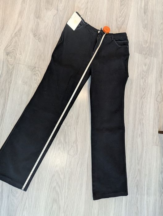 Nowe czarne jeansy rozmiar 32 81cm Lafei Nier