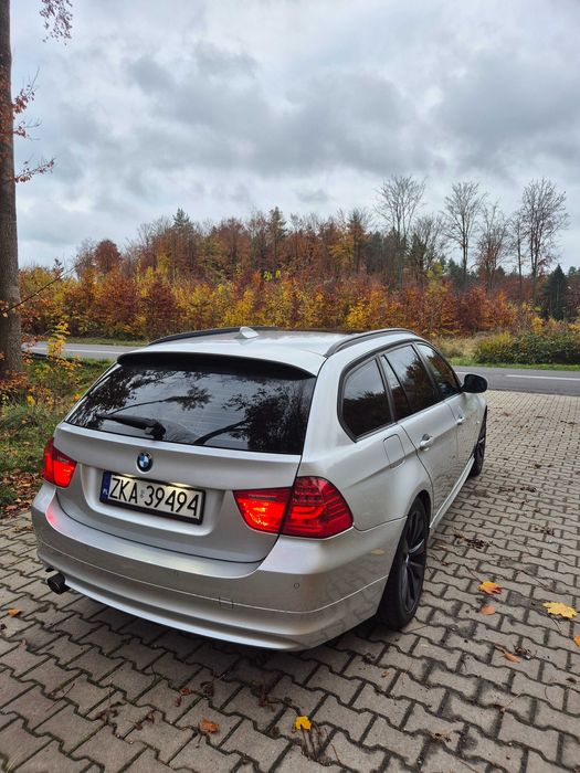BMW E91 320D 163km, 2 kpl. kół, bi-xenon, panorama, opłaty do 07.2026