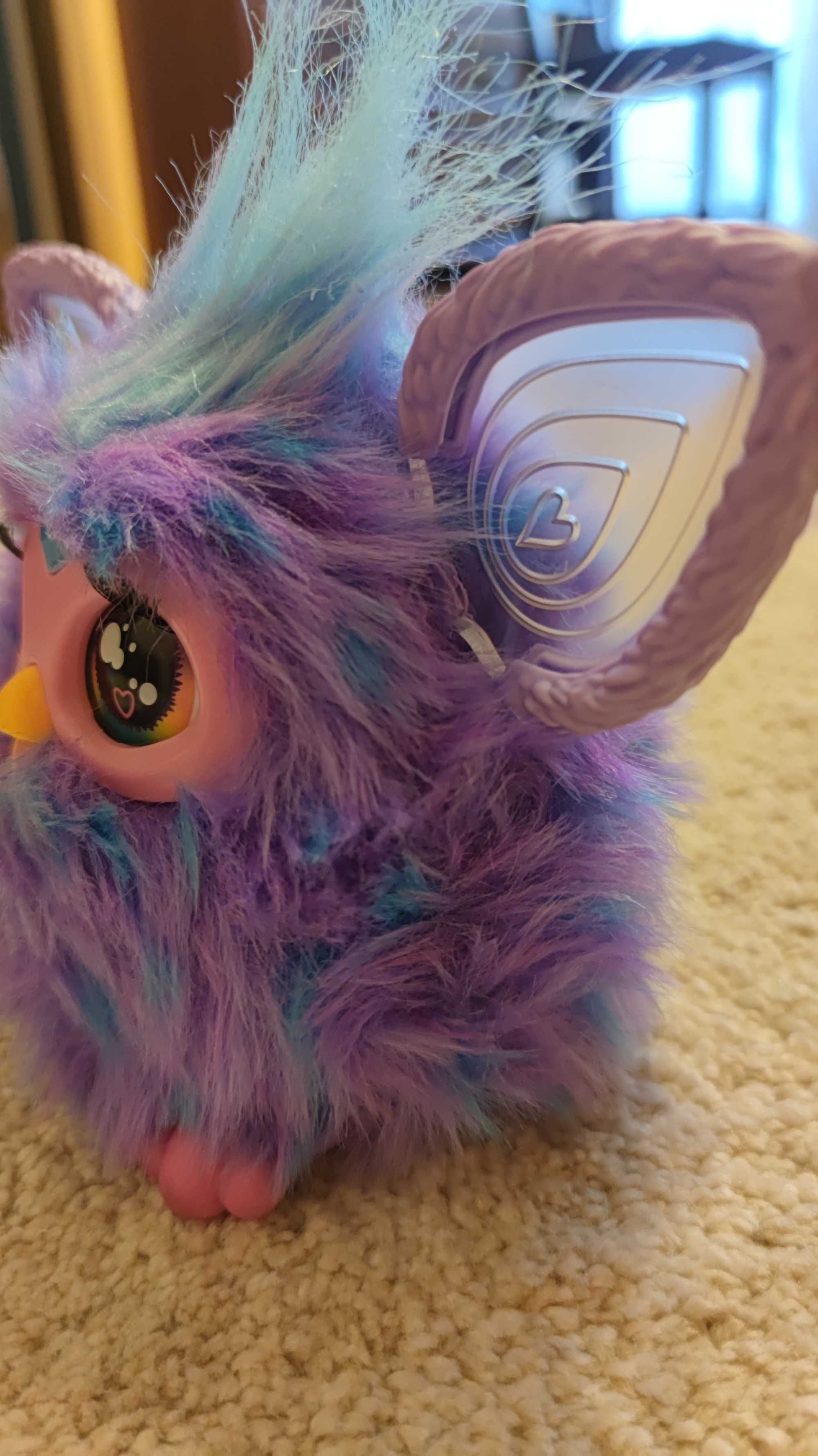 Furby zabawka  interaktywna