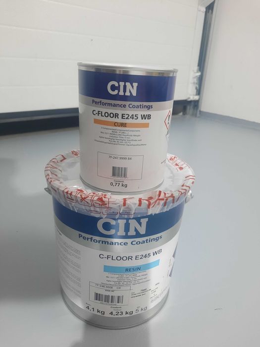 Tinta CIN C-floor E245 WB Para pintura de pisos em cimento