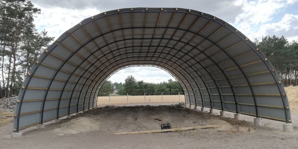 hala łukowa wiata garaż magazyn obora chlewnia