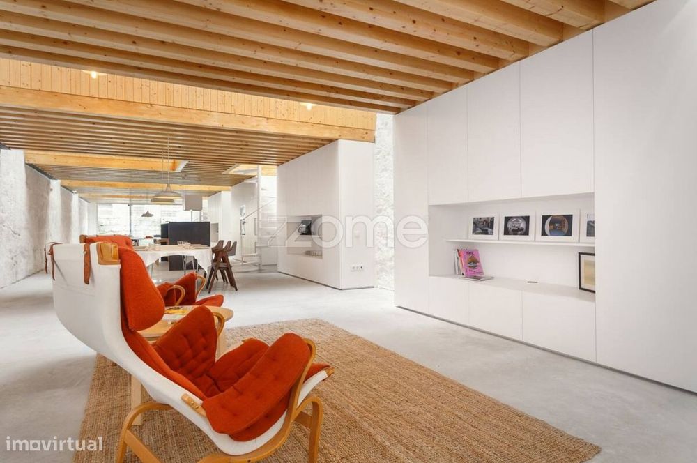 LOFT com 6 suítes pátio, totalmente mobilado e equipado, Porto