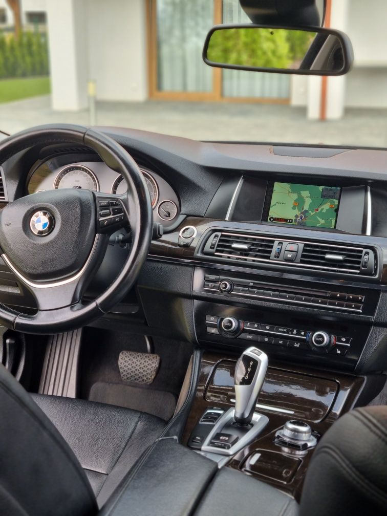 Bmw5 f11 2014r  luxury line