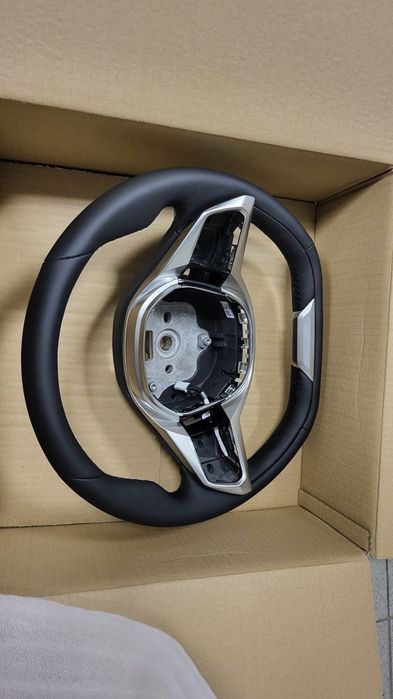 Новый руль на БМВ 7