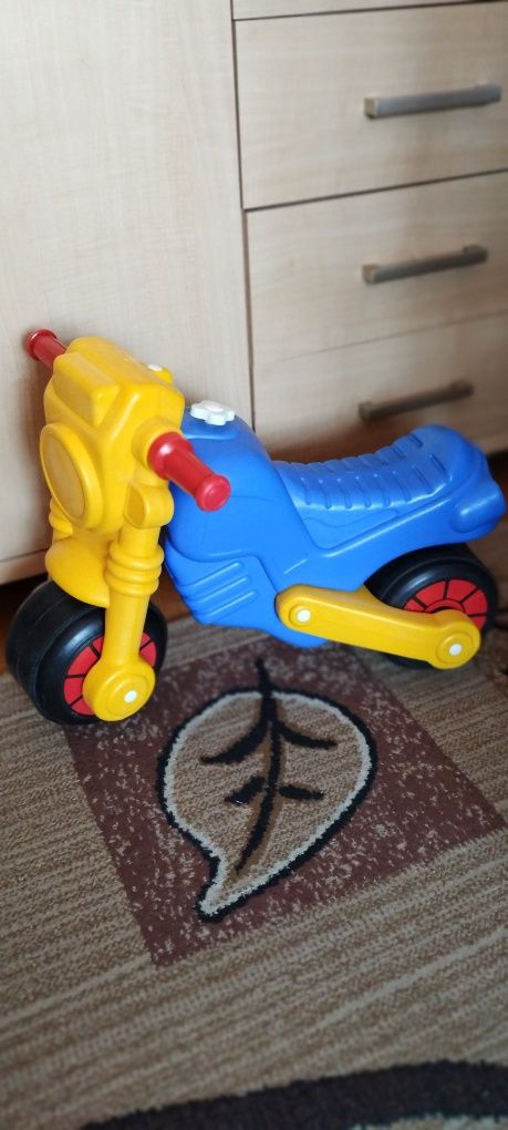 Motorek biegowy dla dziecka