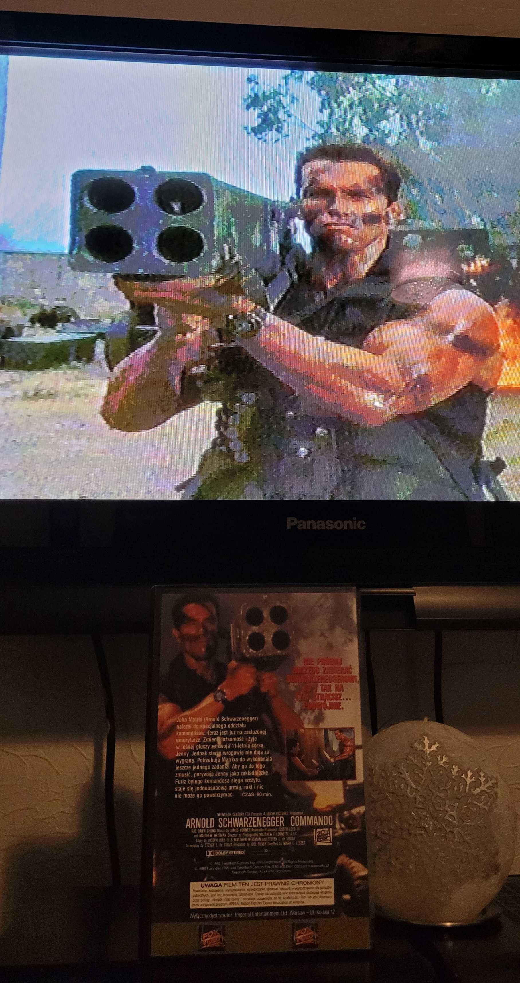 Commando VHS  Arnold Schwarzenegger