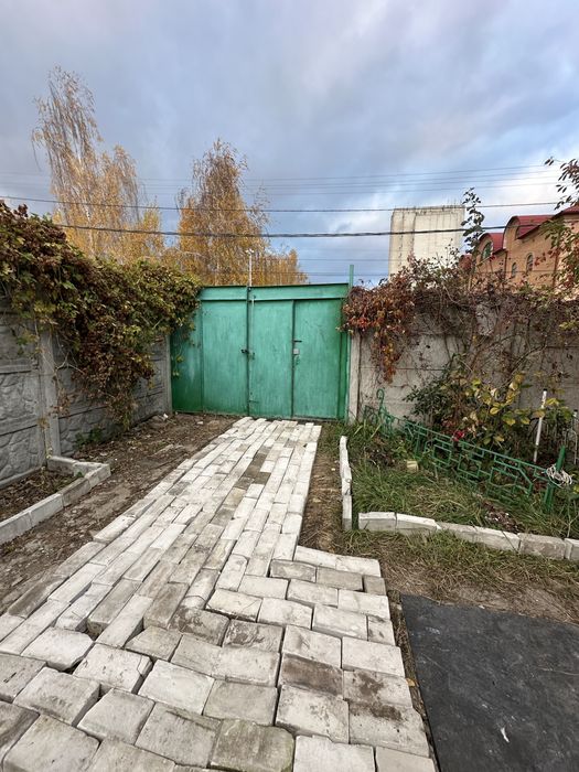 Сдам дом в Киеве в соломенском районе без комиссии