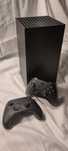 Xbox Siries X 1Tb +2 gamepads