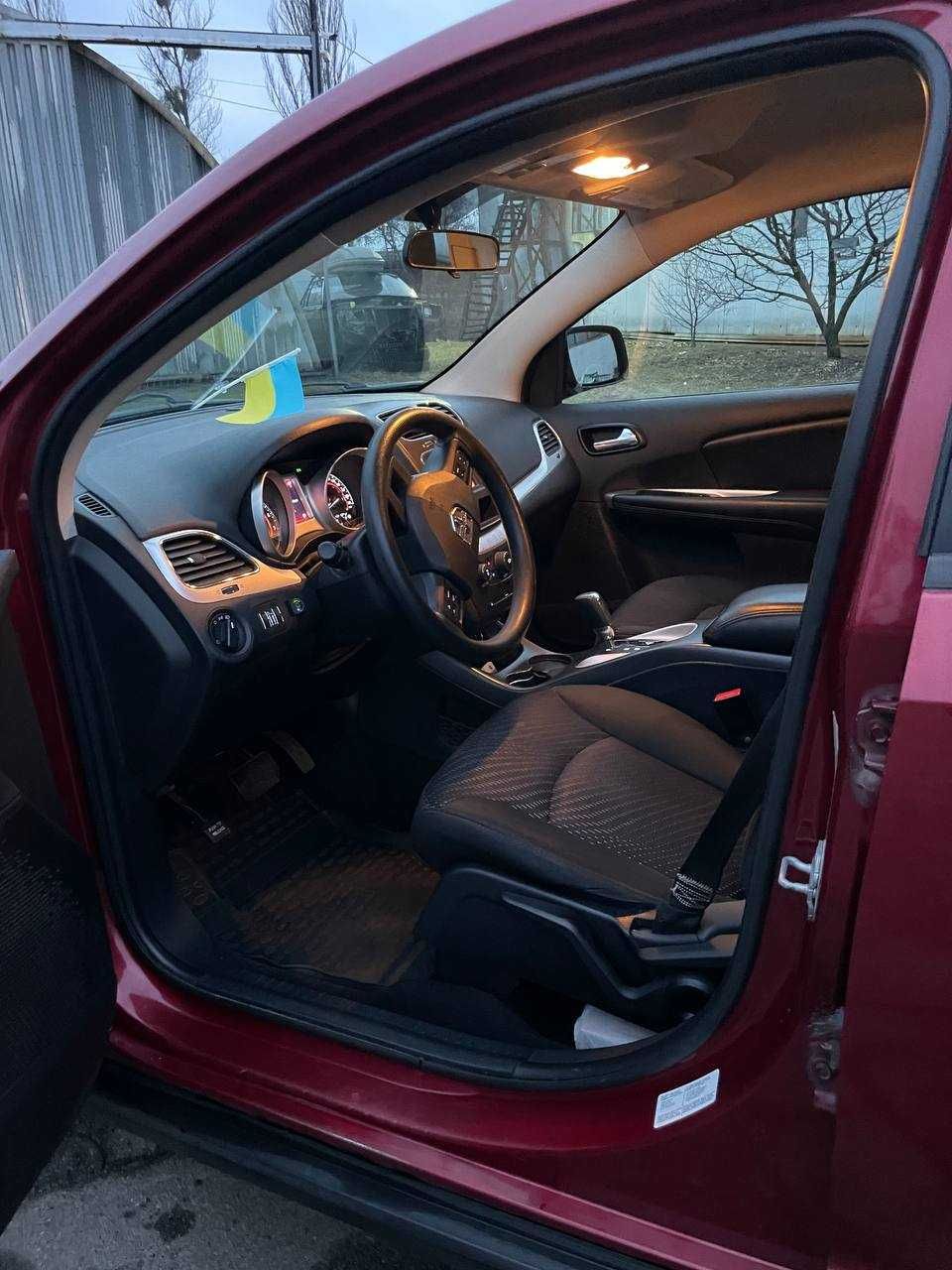 Продам Dodge Journey 2011