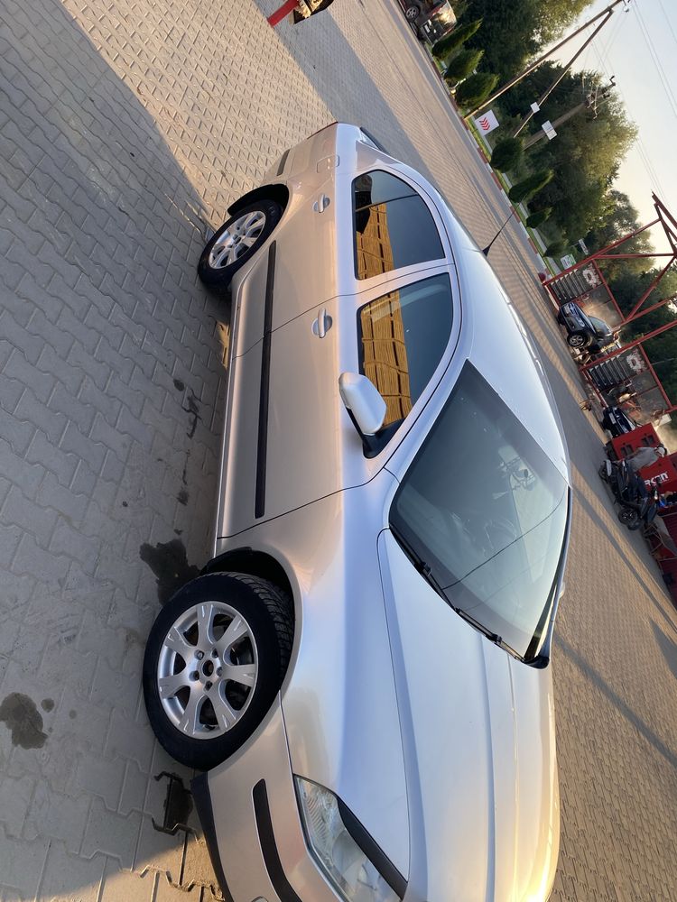 Продам автомобіль