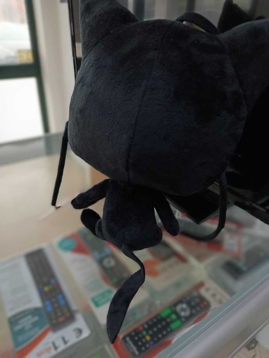 Novidade:Peluche Plagg Miraculous Ladybug 29cm