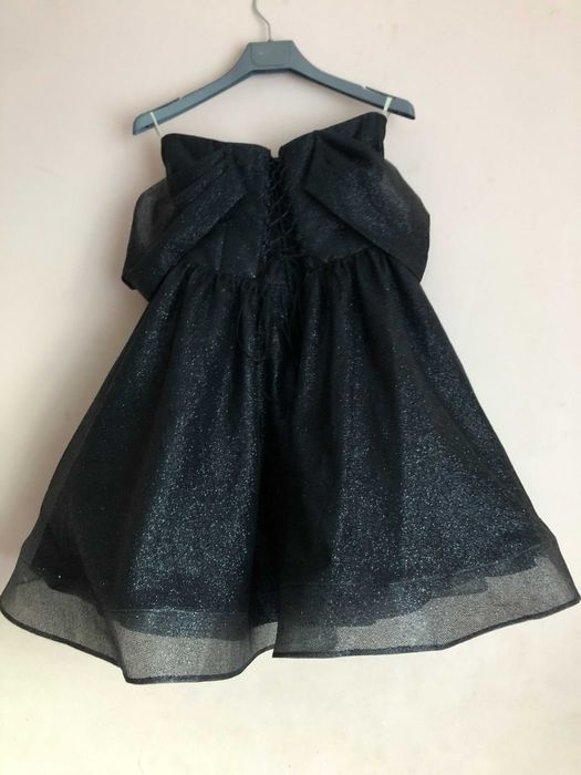 Черное вечернее платье